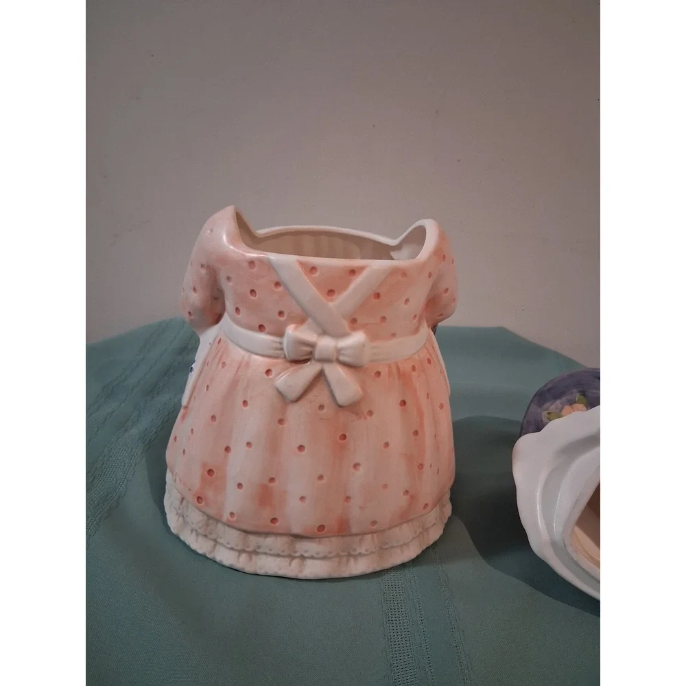 Takahashi VTG-1970 made in Japan Ceramic Girl Cookie Jar ceramic RARE glass eyes